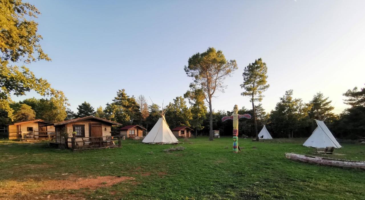 Ranch Du Puits De Riquier Hotel Moissac-Bellevue Eksteriør billede